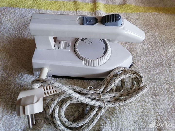 Утюг складной