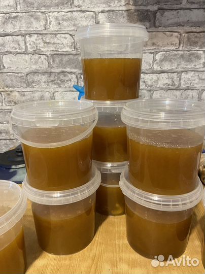 Алтайский мёд (горное разнотравье) и медовые соты