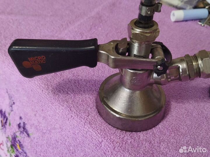 Зажим для кег