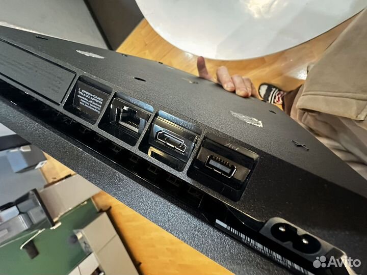 Ps4 slim 1tb 3 ревизия + игра