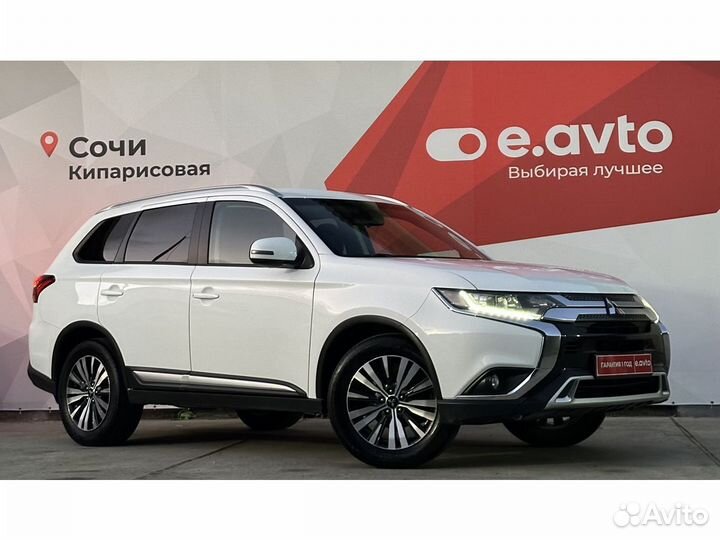 Mitsubishi Outlander 2.0 CVT, 2019, 133 000 км