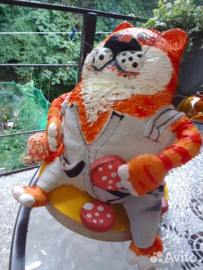 Все куклы исполнены из папье маше.акрил