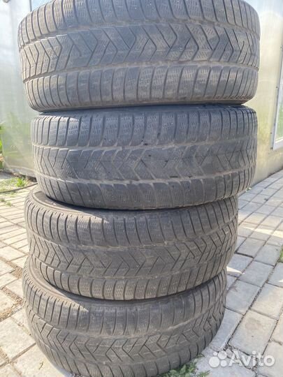 Pirelli Scorpion 235/60 R18