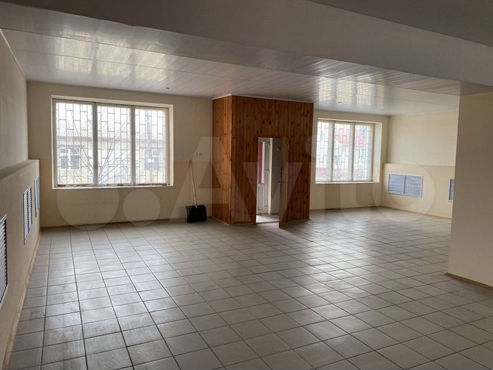 Торговая площадь, 120 м²