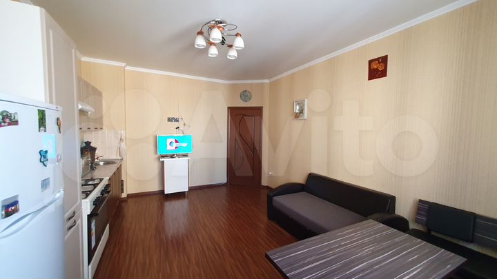 2-к. квартира, 72 м², 6/8 эт.