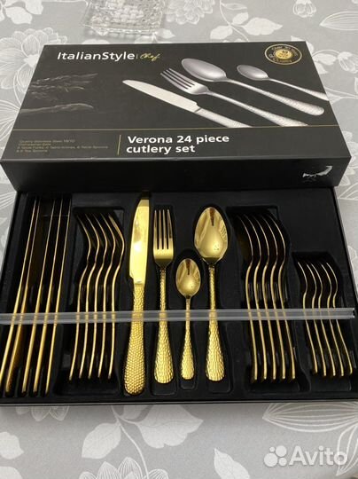 Набор столовых приборов на 12 персон
