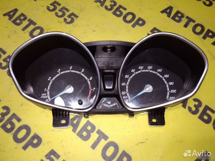 Панель приборов Ford Fiesta