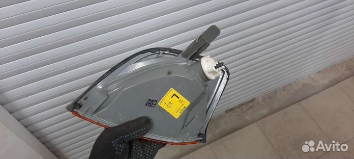 Поворотник Л. Mercedes-Benz S-class W140/1998