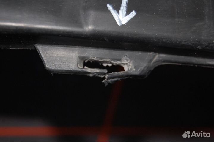 Кронштейн бампера переднего, левый - Audi Q7 4M