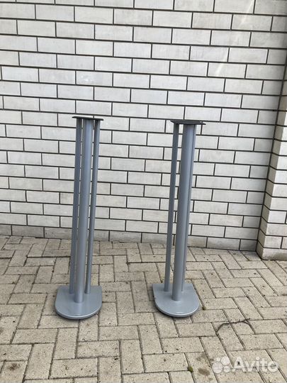 Подставка под колонки