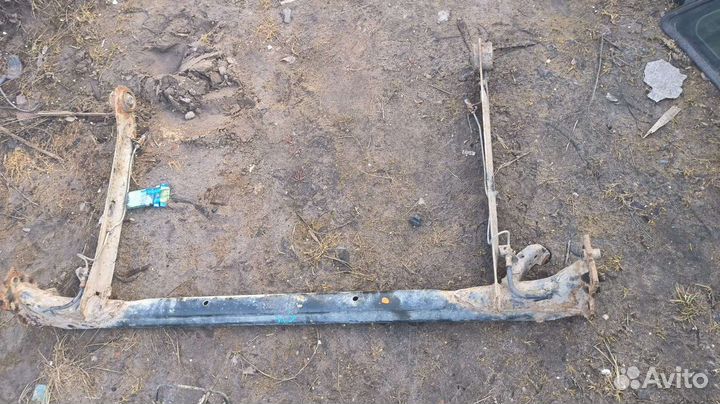 Задняя балка Audi 100c4 a6c4