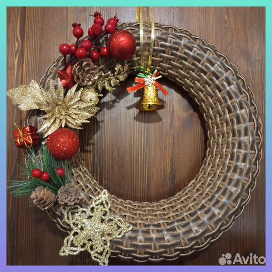 Венок из ротанга