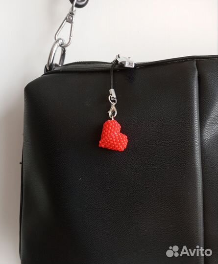 Сердечки из бисера, ручная работа