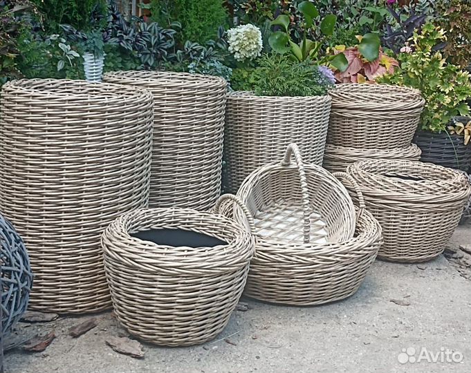 Корзина плетеная