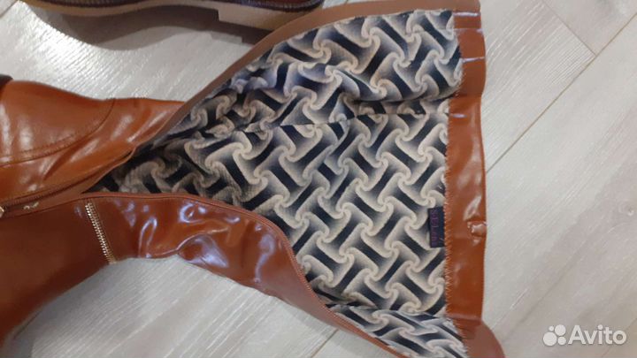 Сапоги женские