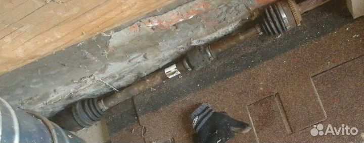 Продам привод Hyundai Elantra HD 2008