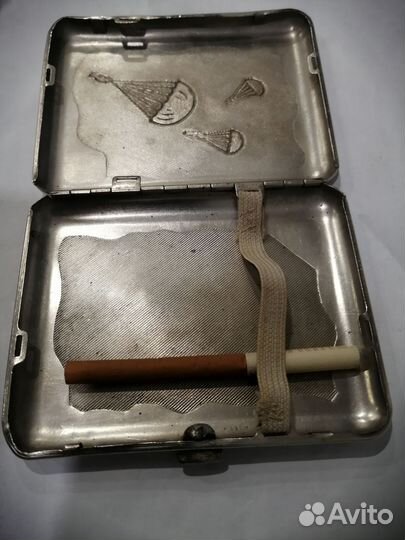 Портсигар редкий 50х годов, десантники вдв