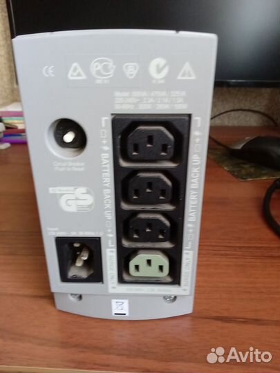 Блок бесперебойного питания