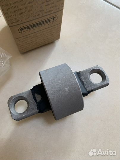 Салейнблок заднего продольного рычага Мазда GH 6