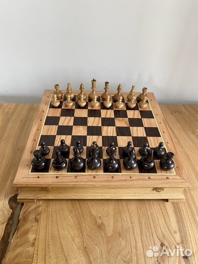 Шахматы деревянные дубовые