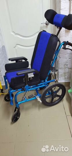 Инвалидная коляска