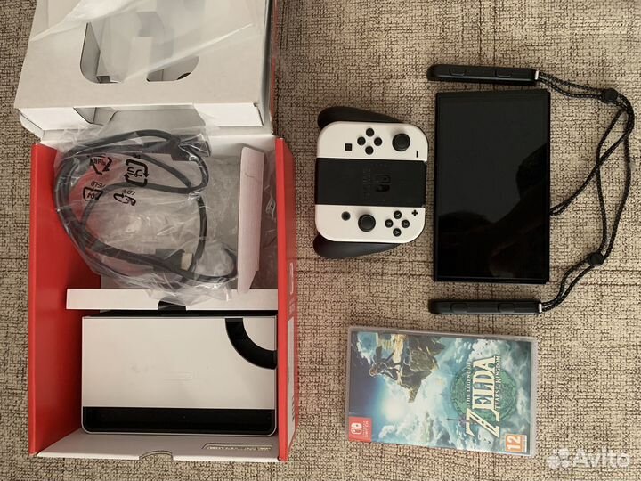 Игровая консоль nintendo switch новая