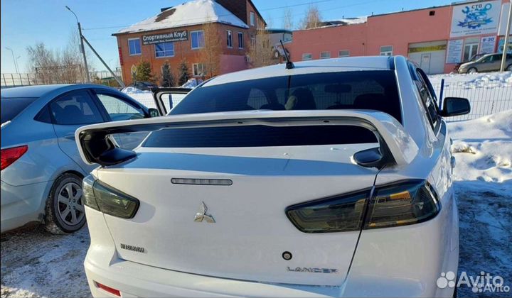 Задние фонари на mitsubishi lancer 10 тюнинг