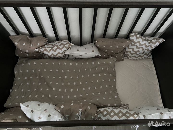 Детская кроватка трансформер с маятником