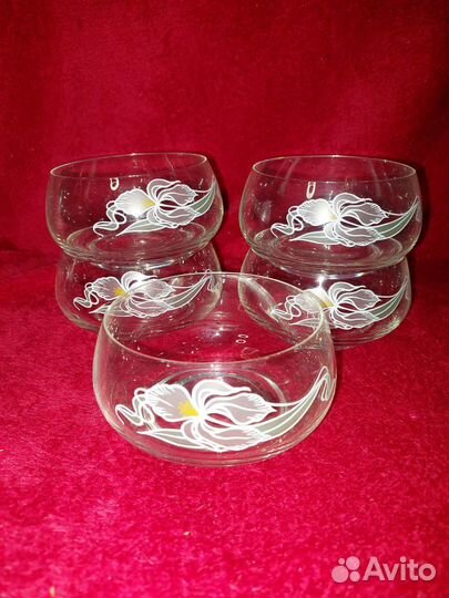 Вазочки, конфетницы, креманки