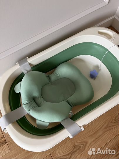 Ванночка для купания складная с термометром