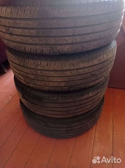 Dunlop Grandtrek ST30 225/65 R17