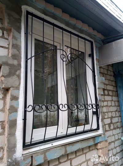 Решетки металлические на балконы и окна