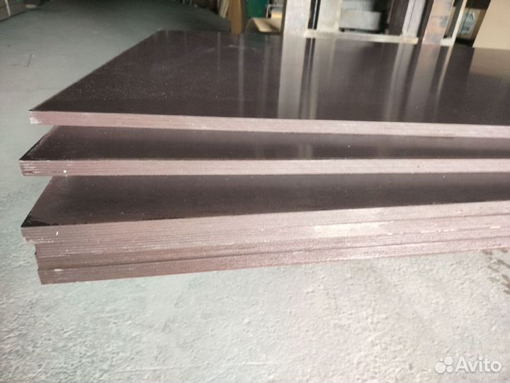 Фанера ламинированная (гладкая)