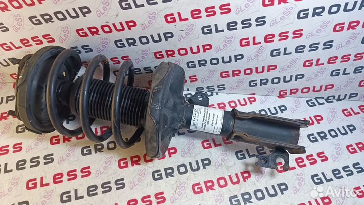 Стойка передняя CP L (под LC62) в сборе б/у