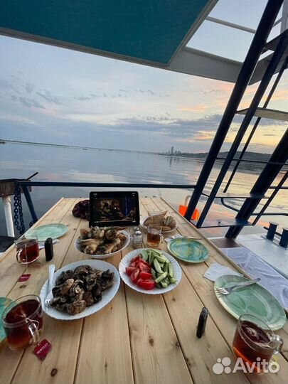 Отдых и прогулки аренда катер/яхта/корабль