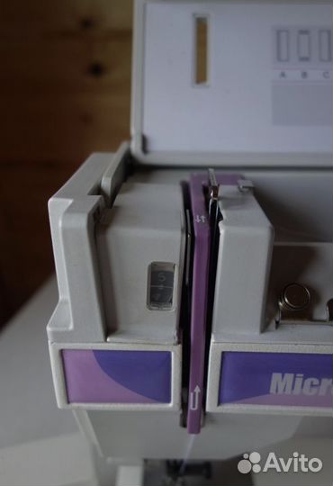 Швейная машина Micron Classic 1019
