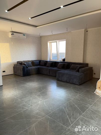 Угловой диван лофт