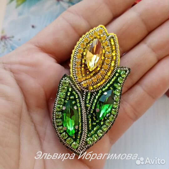 Брошь * Тюльпан *