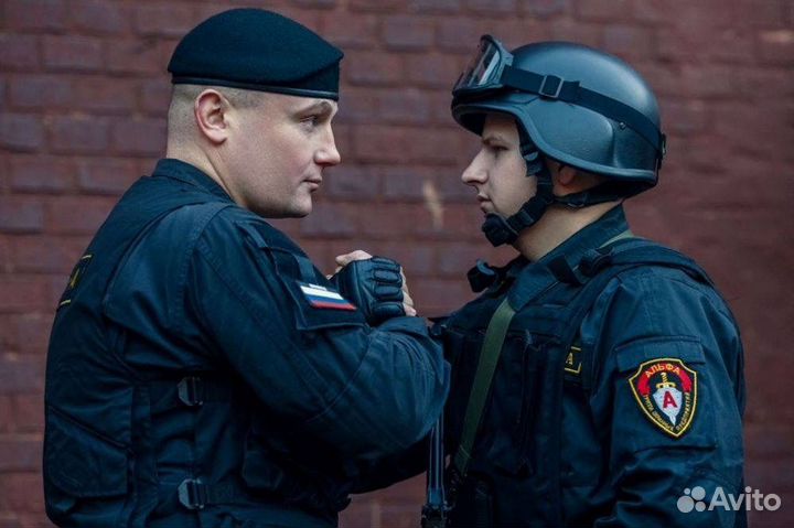 Два чопа с договорамИ
