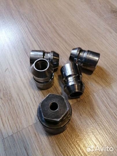 Гайки секретки оригинальные McGard 24195SU