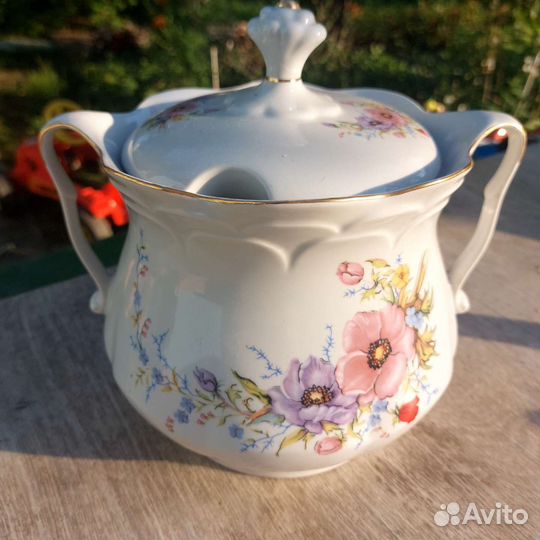 Фарфоровая супница СССР