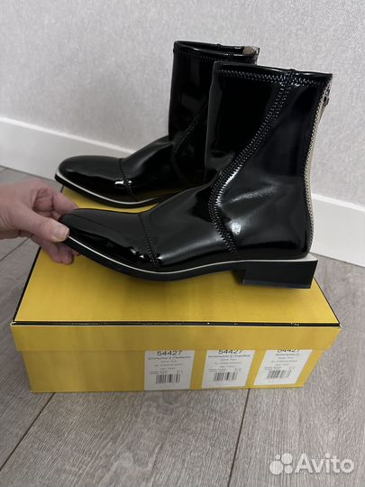 Fendi Ботинки женские размер 37,5