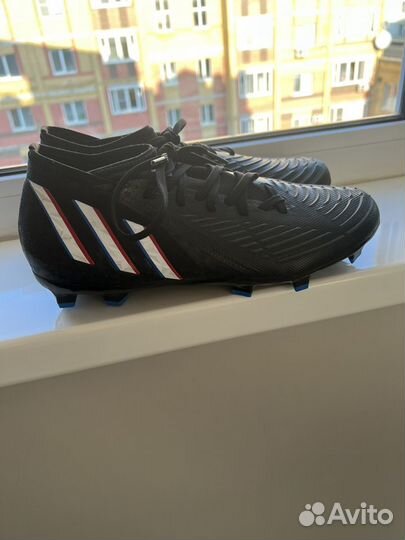 Футбольные бутсы