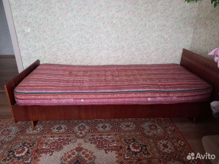 Кровать односпальная 8002000