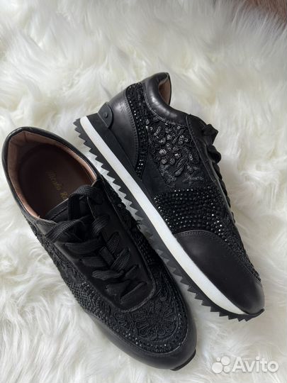 Ботинки со стразами 37 размер