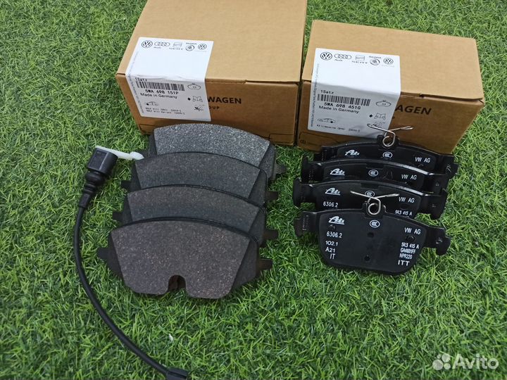 Комплект тормозные колодки Шкода Октавия А8