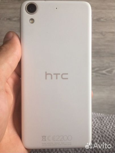 Телефон HTC