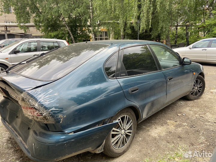 Toyota Corolla 1.6 AT, 1993, битый, 268 000 км