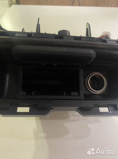 Панель прикуривателя camry 55