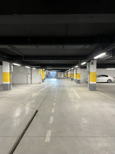 Машиноместо, 13 м²